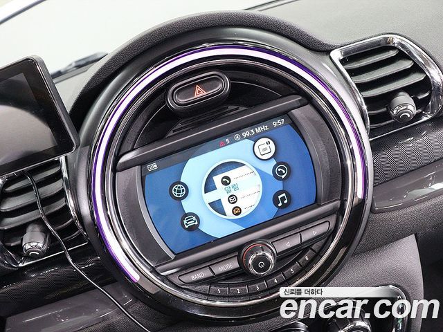 MINI Cooper Clubman Standard 2nd 2020 — фото 16