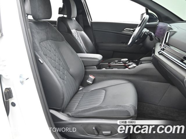 Kia Sportage (V) LPG 2.0 2WD 30TH Edition 2024 — фото 10