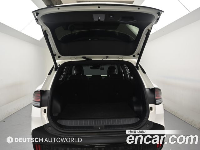Kia Sportage (V) LPG 2.0 2WD 30TH Edition 2024 — фото 24