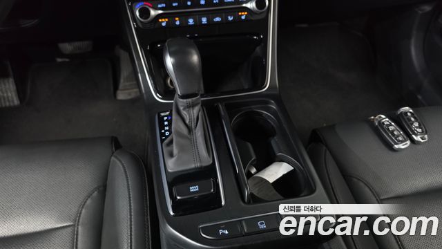 Hyundai Grandeur (IG) 3.0 LPi Modern Basic (Rental Car) 2019 — фото 8