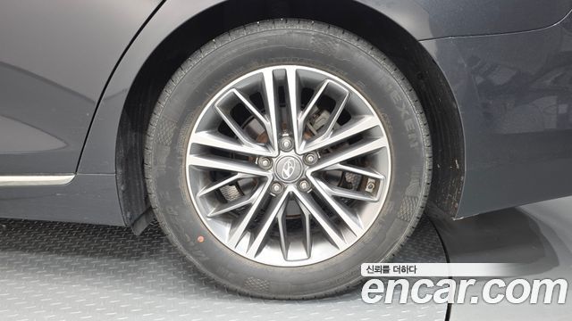 Hyundai Grandeur (IG) 3.0 LPi Modern Basic (Rental Car) 2019 — фото 26