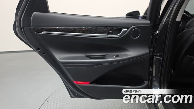 Hyundai Grandeur (IG) 3.0 LPi Modern Basic (Rental Car) 2019 — фото 30