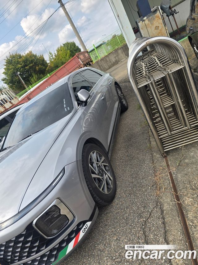 Hyundai Grandeur (GN7) 3.5 LPG 2WD (Taxi) Deluxe 2024 — фото 2