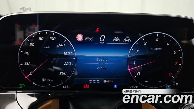 Mercedes-Benz E-Class (W214) E300 4MATIC AMG Line 2025 — фото 8