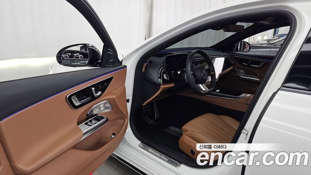 Mercedes-Benz E-Class (W214) E300 4MATIC AMG Line 2025 — фото 10