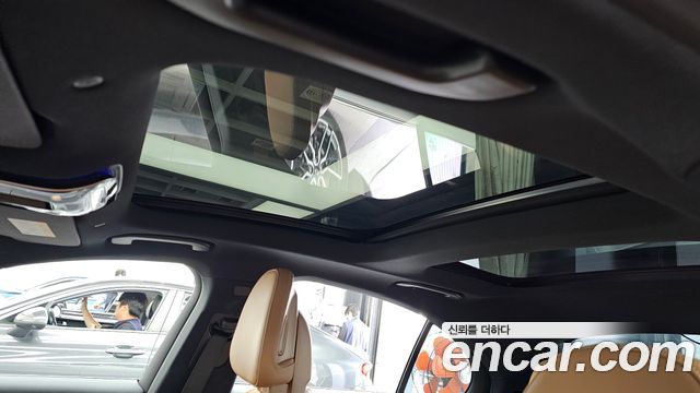 Mercedes-Benz E-Class (W214) E300 4MATIC AMG Line 2025 — фото 19
