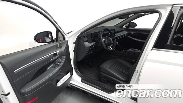 Hyundai Sonata The Edge (DN8) 1.6 Turbo Exclusive 2026 — фото 10