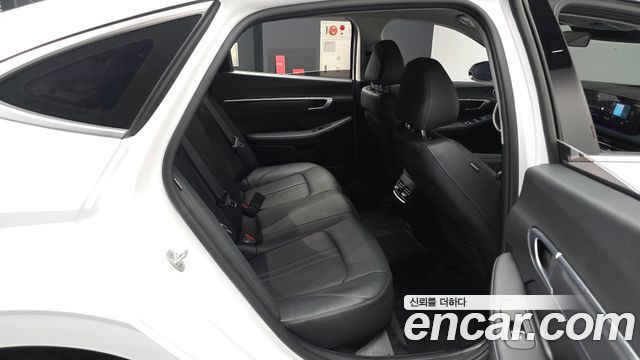Hyundai Sonata The Edge (DN8) 1.6 Turbo Exclusive 2026 — фото 12