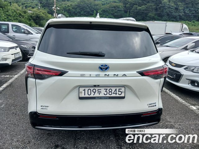 Toyota Sienna (IV) 2.5 Hybrid AWD 2021 — фото 4
