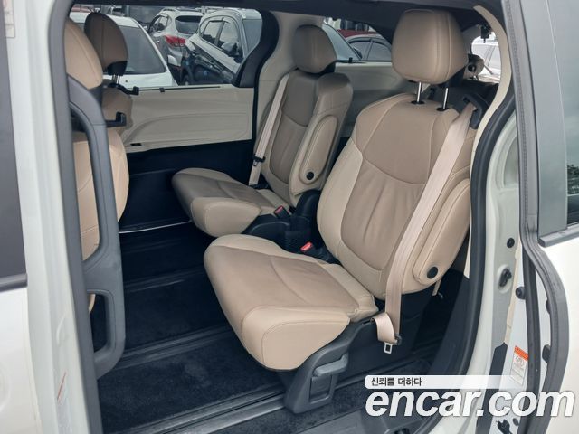 Toyota Sienna (IV) 2.5 Hybrid AWD 2021 — фото 6