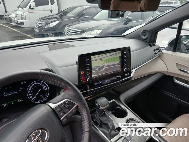 Toyota Sienna (IV) 2.5 Hybrid AWD 2021 — фото 8