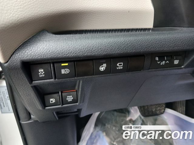 Toyota Sienna (IV) 2.5 Hybrid AWD 2021 — фото 16