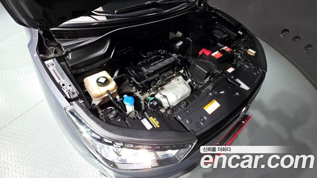KG Mobility (SsangYong) Tivoli Air 1.6 RX 2WD 2017 — фото 6