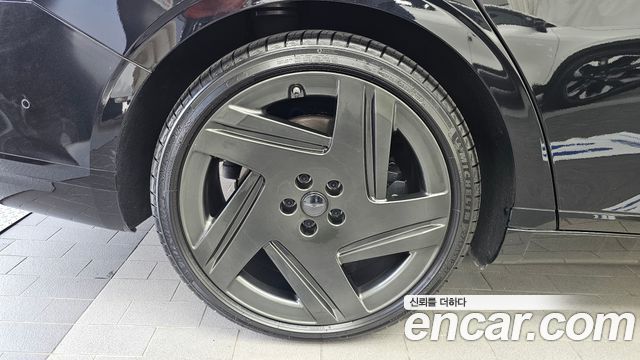Genesis G90 (RS4) Gasoline 3.5 Turbo e-S/C AWD Black 2025 — фото 5