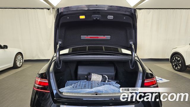Genesis G90 (RS4) Gasoline 3.5 Turbo e-S/C AWD Black 2025 — фото 20