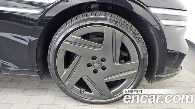 Genesis G90 (RS4) Gasoline 3.5 Turbo e-S/C AWD Black 2025 — фото 21