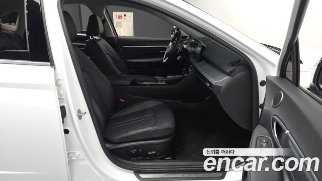 Hyundai Sonata The Edge (DN8) 1.6 Turbo Exclusive 2026 — фото 11