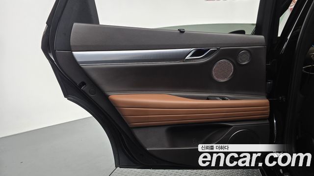 Genesis G80 (RG3) Gasoline 2.5 Turbo 2WD 2022 — фото 31