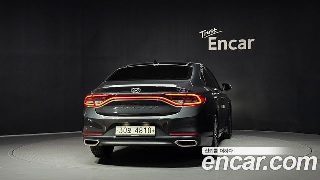 Hyundai Grandeur Hybrid (IG) Exclusive Special 2019 — фото 4