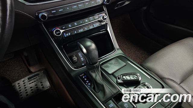Hyundai Grandeur Hybrid (IG) Exclusive Special 2019 — фото 9
