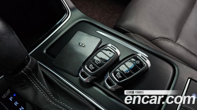 Hyundai Grandeur Hybrid (IG) Exclusive Special 2019 — фото 15