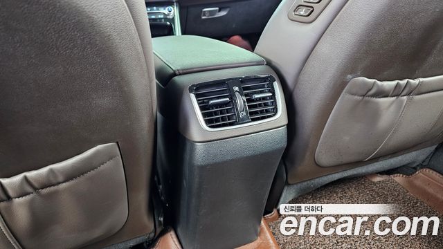 Hyundai Grandeur Hybrid (IG) Exclusive Special 2019 — фото 31