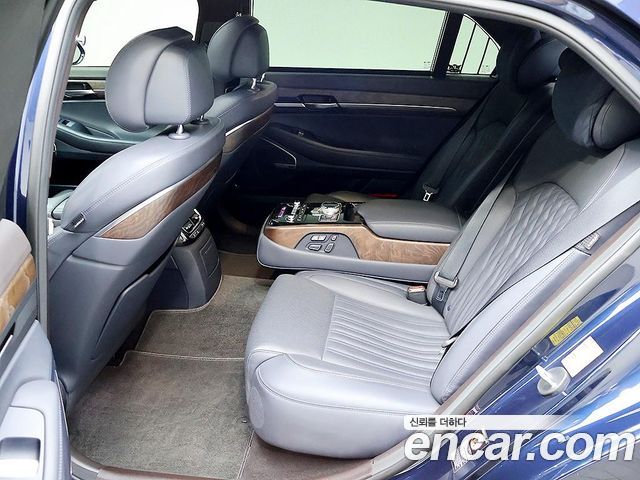 Genesis G90 3.3 T AWD Premium Luxury 2019 — фото 16