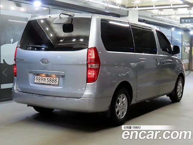 Hyundai Grand Starex 5-Seater LPi VAN CVX Luxury 2015 — фото 4