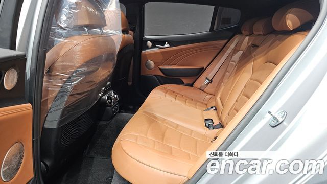 Kia Stinger Meister 3.3 GT AWD Tribute Edition 2023 — фото 12