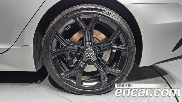 Kia Stinger Meister 3.3 GT AWD Tribute Edition 2023 — фото 21