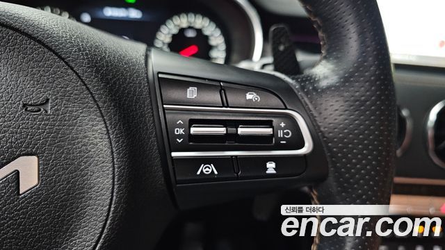 Kia Stinger Meister 3.3 GT AWD Tribute Edition 2023 — фото 32
