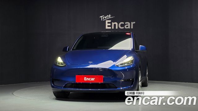 Tesla Model Y RWD 2024 — фото 3