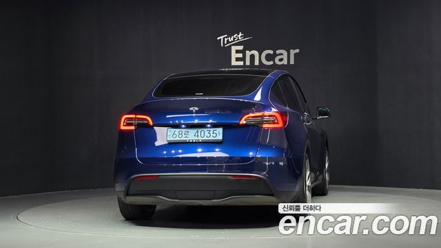 Tesla Model Y RWD 2024 — фото 4