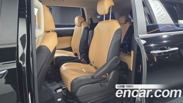 Kia Carnival (IV) Diesel 9-Seater Prestige 2023 — фото 11