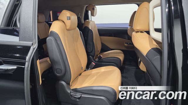 Kia Carnival (IV) Diesel 9-Seater Prestige 2023 — фото 12