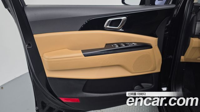 Kia Carnival (IV) Diesel 9-Seater Prestige 2023 — фото 25