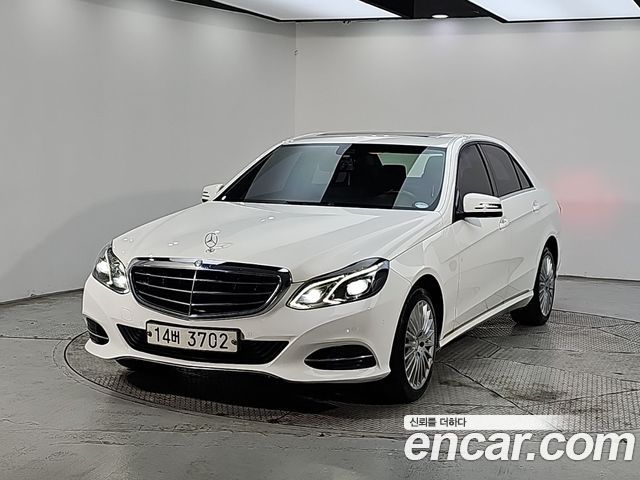 Mercedes-Benz E-Class (W212) E200 Elegance