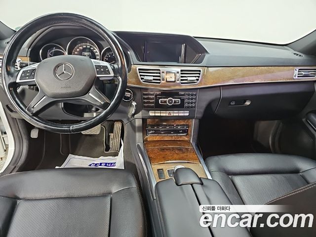 Mercedes-Benz E-Class (W212) E200 Elegance 2014 — фото 5