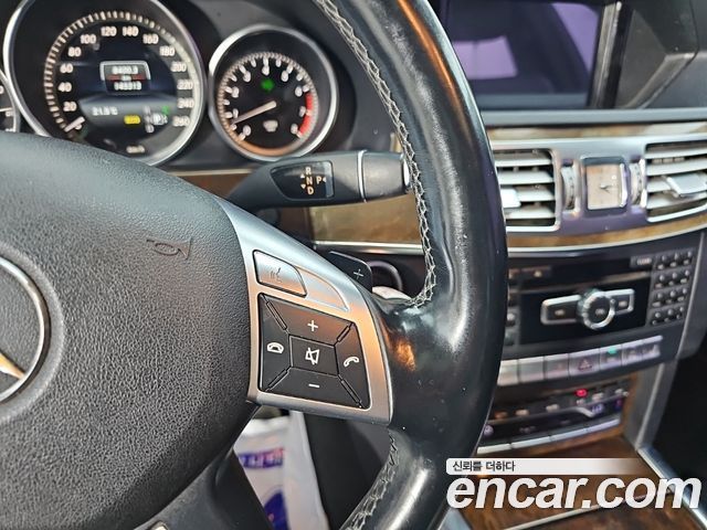 Mercedes-Benz E-Class (W212) E200 Elegance 2014 — фото 8