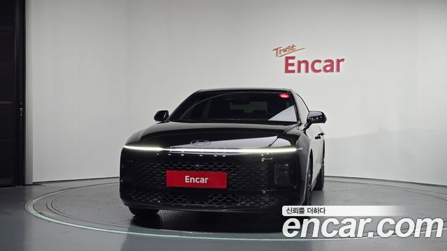 Hyundai Grandeur (GN7) 2,5 Gasoline 2WD Calligraphy 2025 — фото 3
