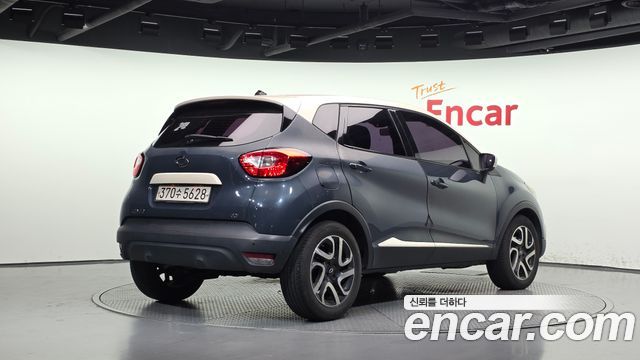 Renault Korea QM3 RE 2016 — фото 2