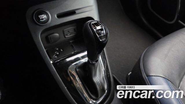 Renault Korea QM3 RE 2016 — фото 9