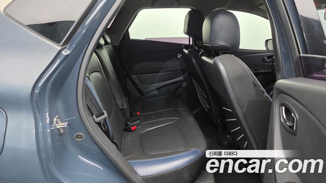 Renault Korea QM3 RE 2016 — фото 12