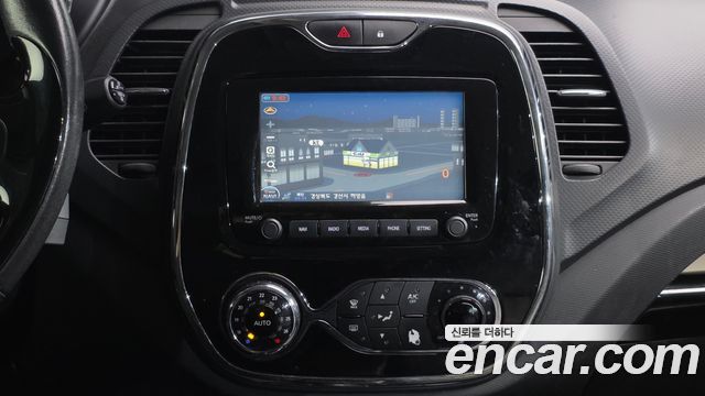Renault Korea QM3 RE 2016 — фото 14