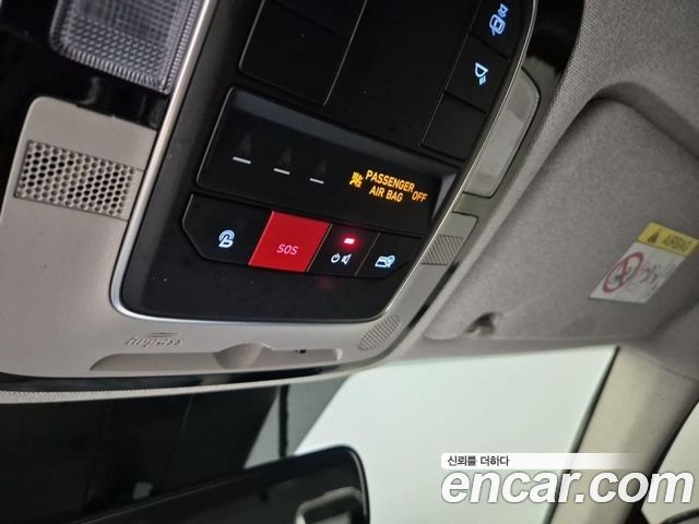 Hyundai Santa Fe Gasoline 2.5T 2WD Prestige 2022 — фото 20
