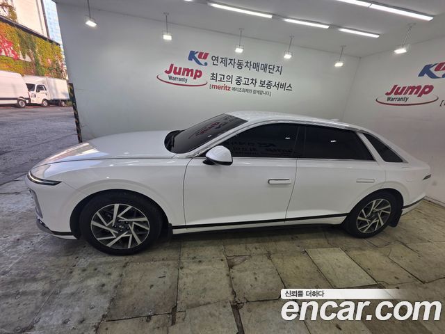 Hyundai Grandeur (GN7) 3.5 LPG 2WD Premium 2023 — фото 2
