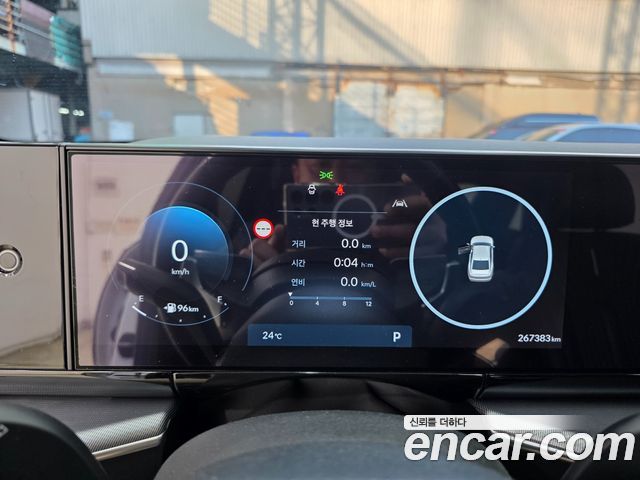 Hyundai Grandeur (GN7) 3.5 LPG 2WD Premium 2023 — фото 24