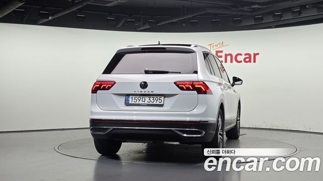 Volkswagen Tiguan (II) 2.0 TDI Prestige 2023 — фото 4