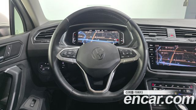 Volkswagen Tiguan (II) 2.0 TDI Prestige 2023 — фото 13