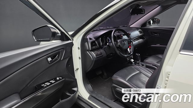 KG Mobility (SsangYong) Tivoli Air Diesel RX 2WD 2017 — фото 10
